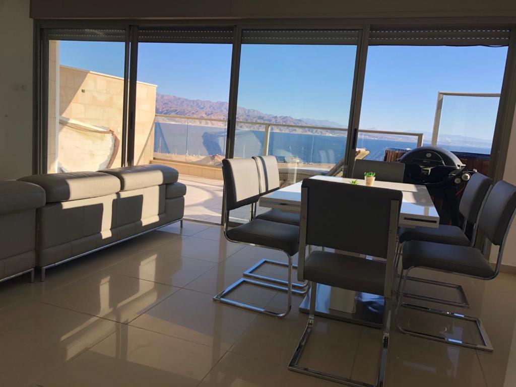Luxury Exclusive Top Class Apartment On The Sea With Best Sea View And Jacuzzi רק למשפחות !!!! Eilat Extérieur photo
